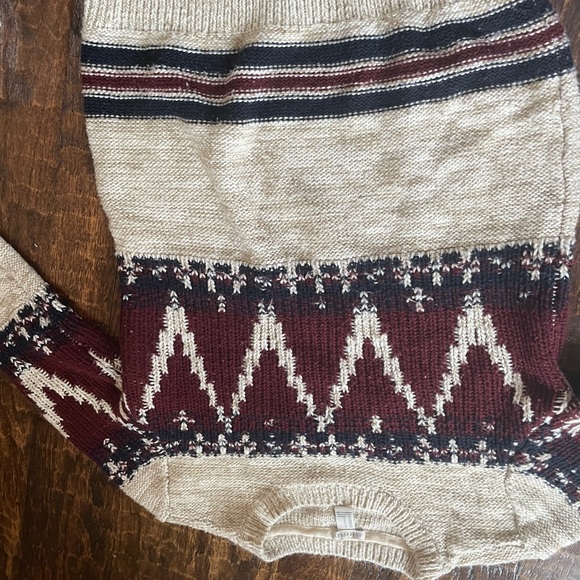Knit sweater - Picture 17 of 17